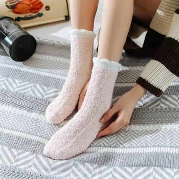 Зимние теплые пушистые носки в женских носках Милые Мягкие эластичные коралловые бархатные носки Домашние носки для полотенец ярких цветов