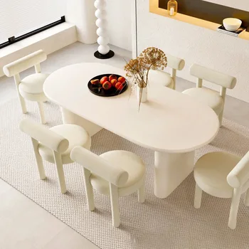 Сочетание обеденного стола и стула French cream wind, простой и роскошный обеденный стол из массива дерева в гостиной
